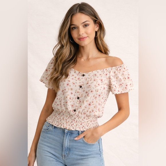 Monteau Tops - Monteau Floral Off-Shoulder Smocked Top | Blusa Floral